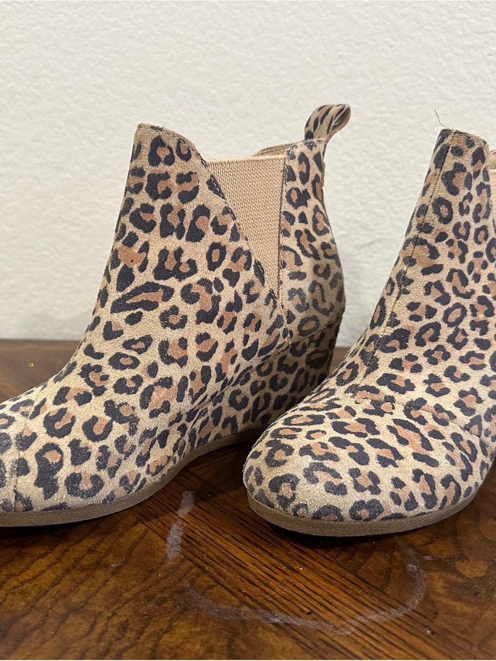 Toms Leopard Print Ankle Wedge Booties - Tan/Black